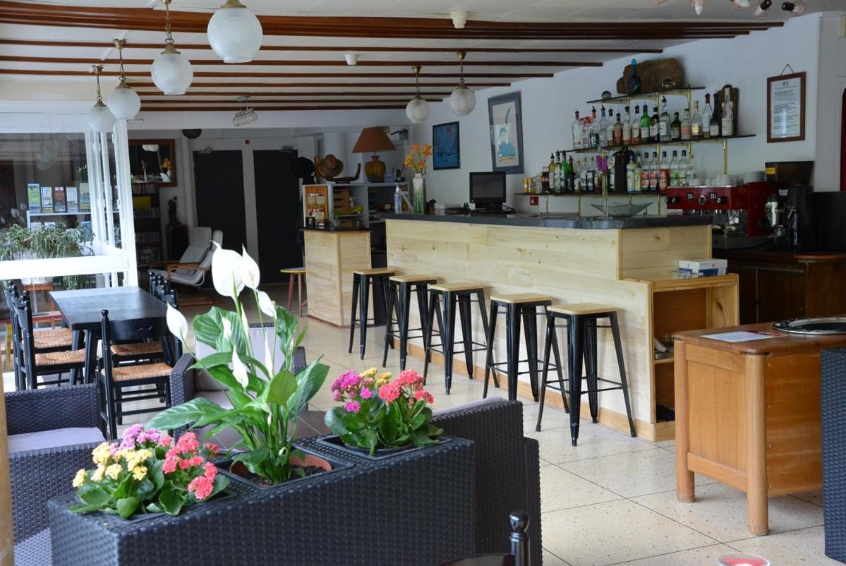 Les Rocks Hotel Brusque ภายนอก รูปภาพ